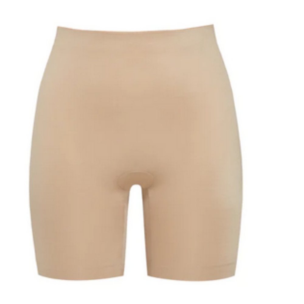 NWOT Spanx nude shorts
